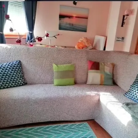 Balaton Ház Casa de Férias